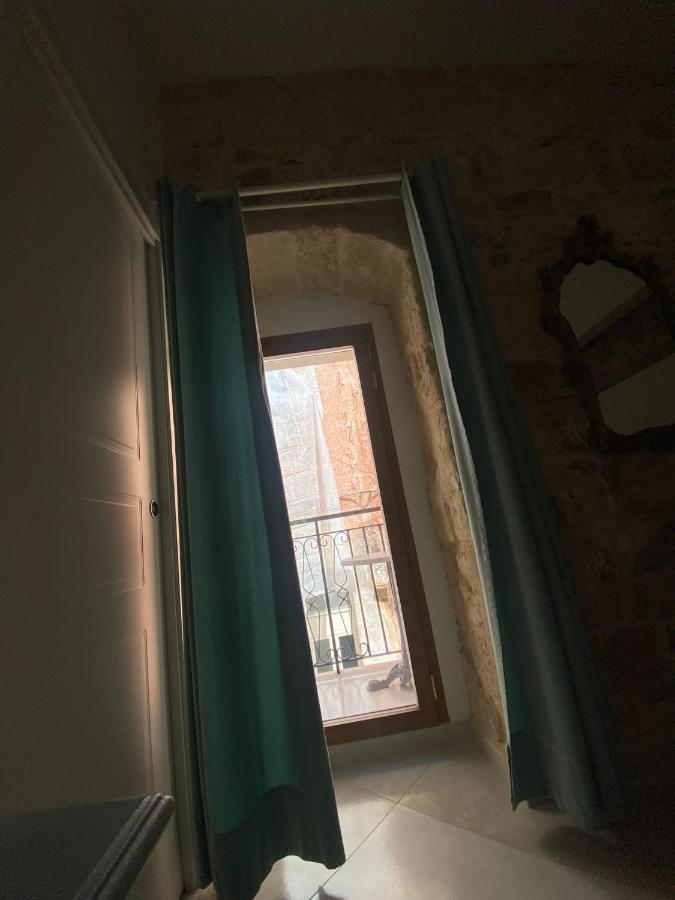 Dimora Del Carmine Hotel Bari Buitenkant foto
