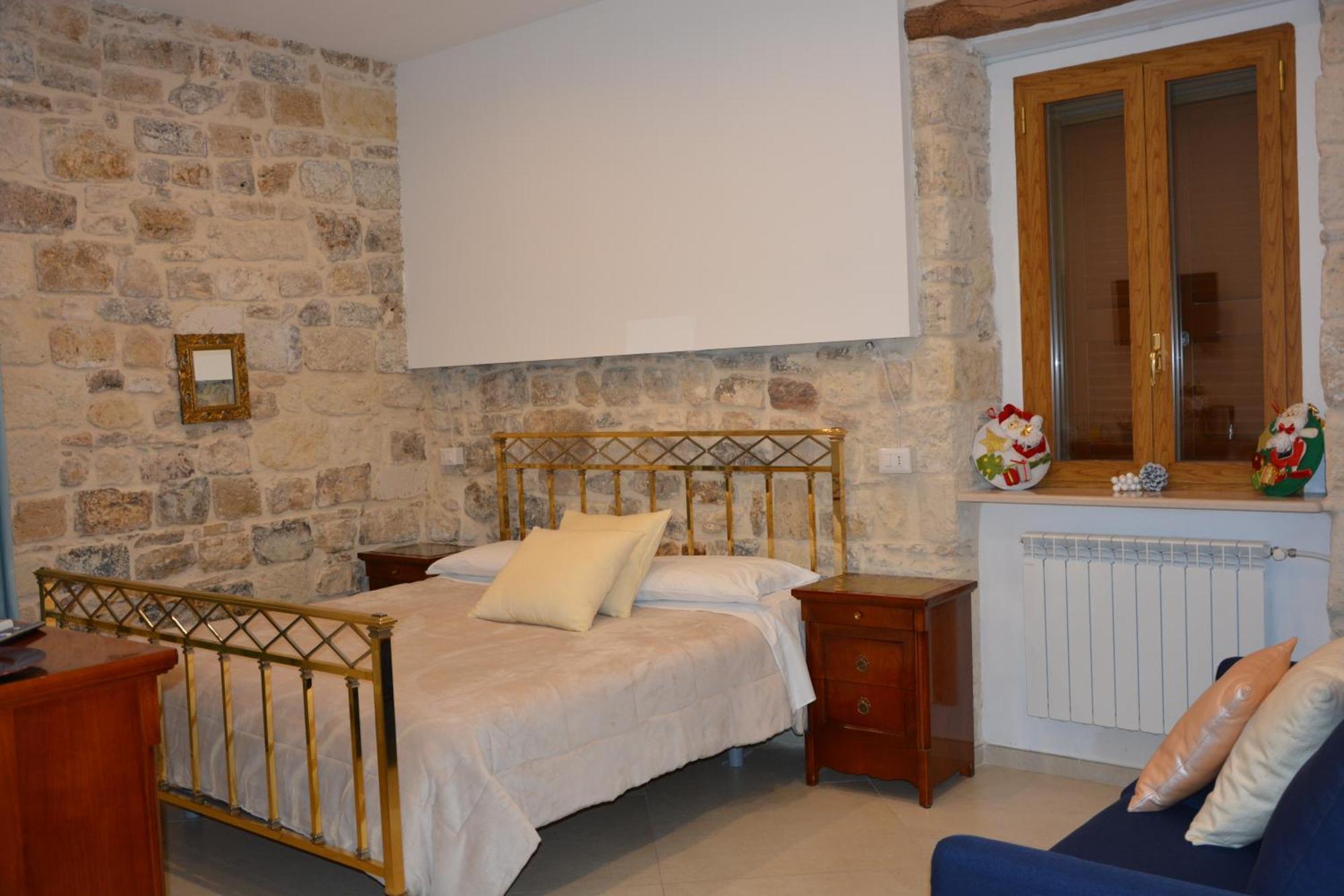 Dimora Del Carmine Hotel Bari Buitenkant foto