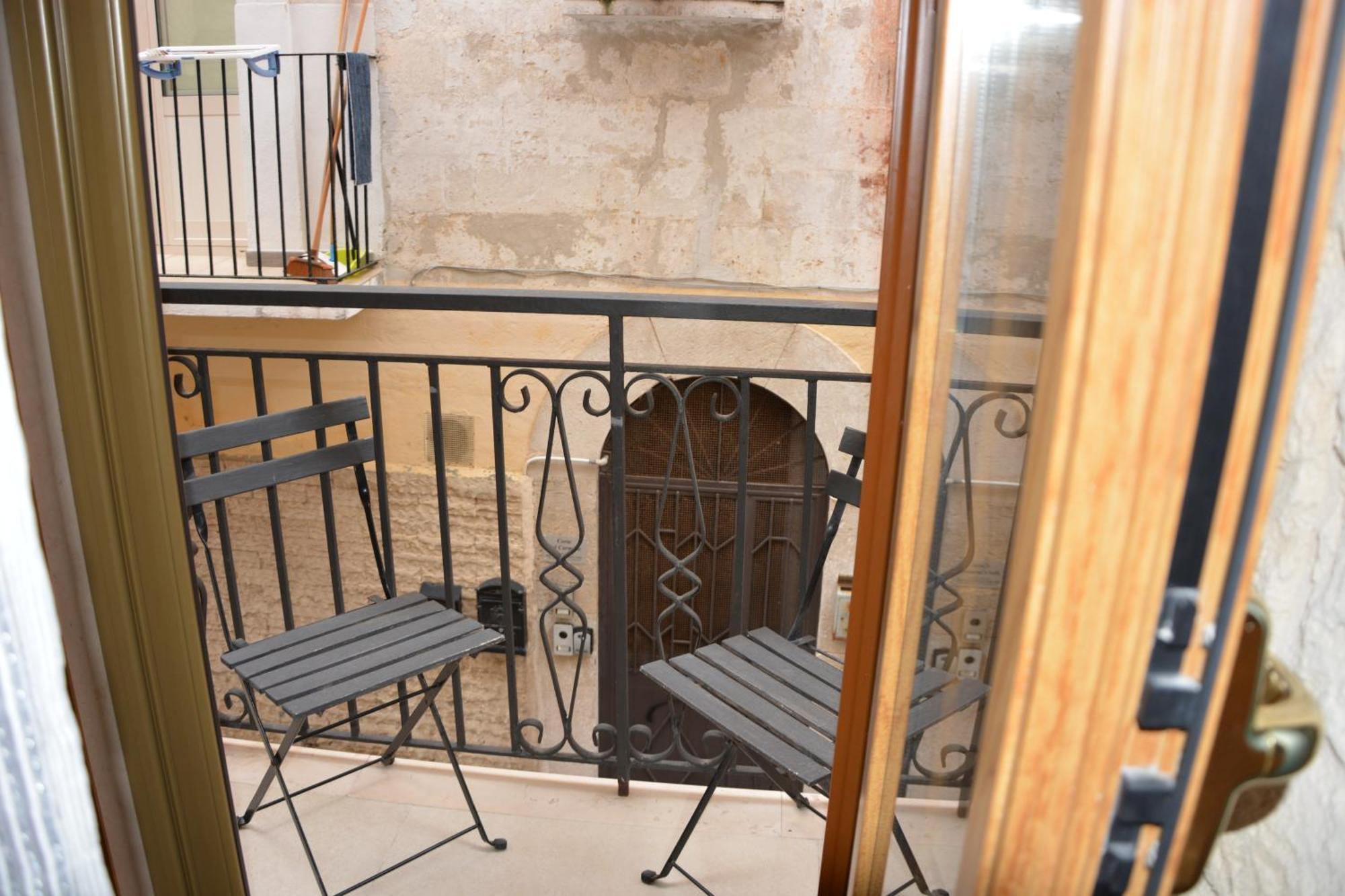 Dimora Del Carmine Hotel Bari Buitenkant foto