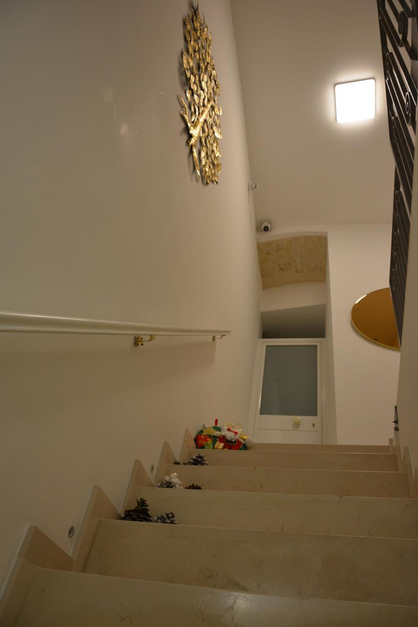Dimora Del Carmine Hotel Bari Buitenkant foto