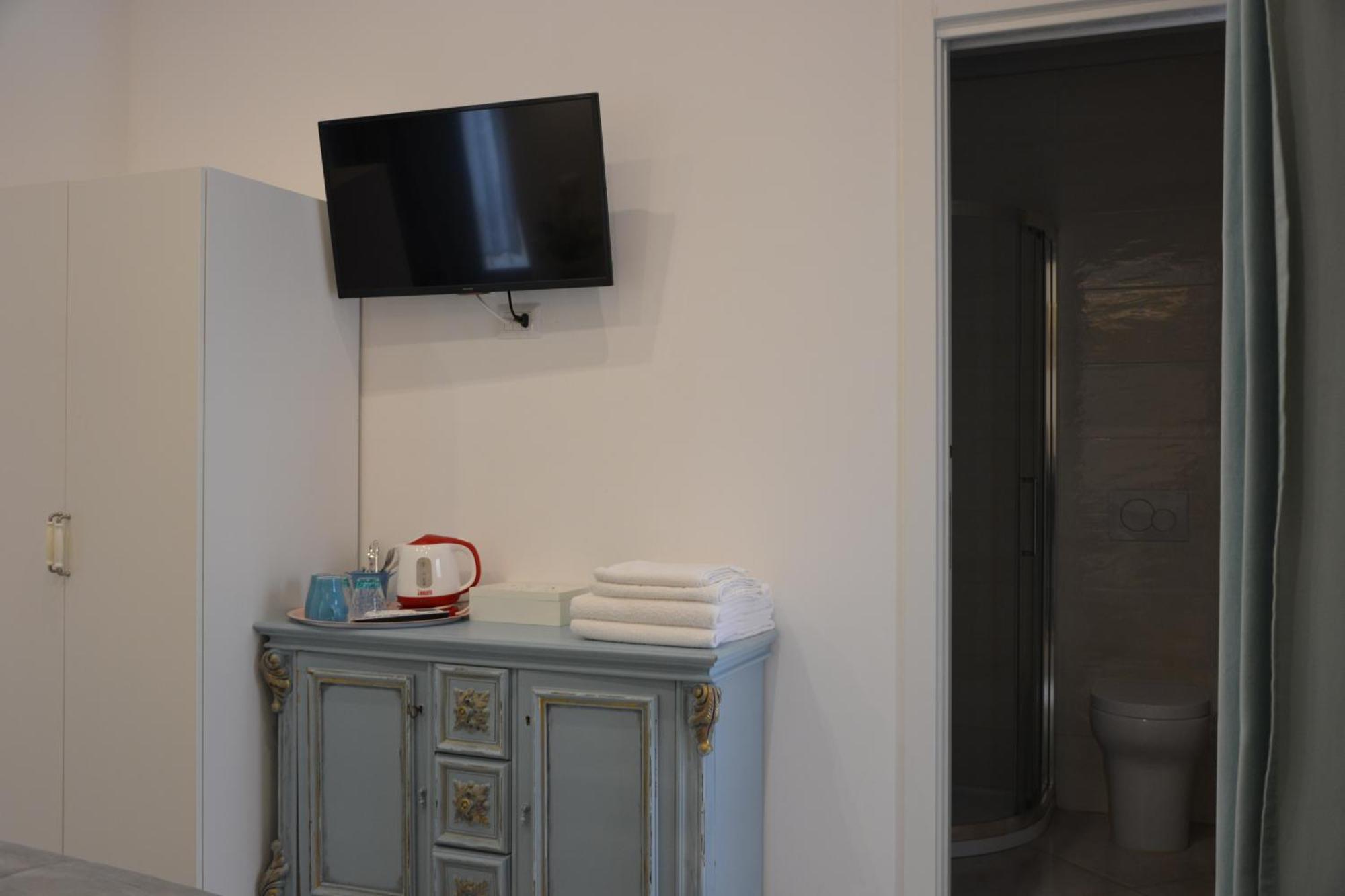 Dimora Del Carmine Hotel Bari Buitenkant foto
