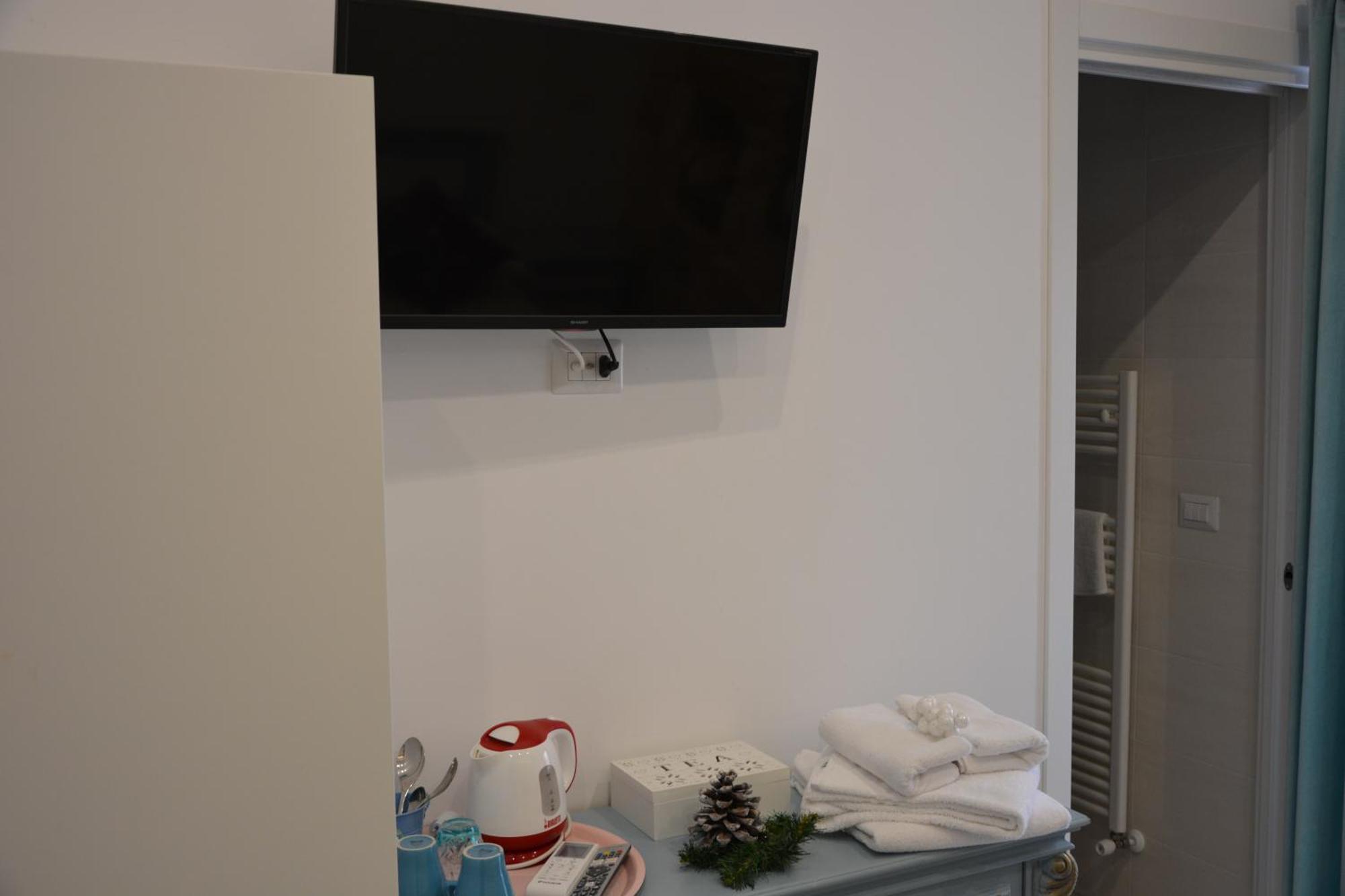 Dimora Del Carmine Hotel Bari Buitenkant foto