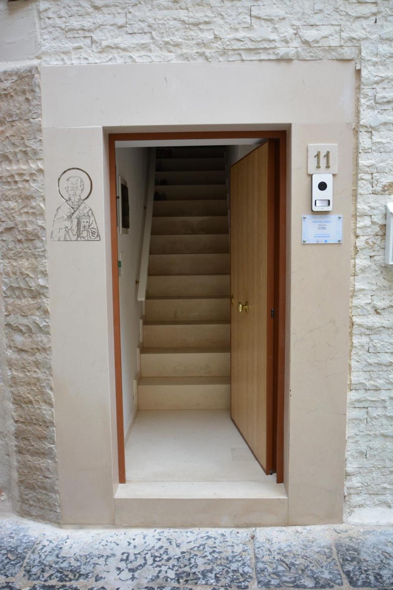 Dimora Del Carmine Hotel Bari Buitenkant foto